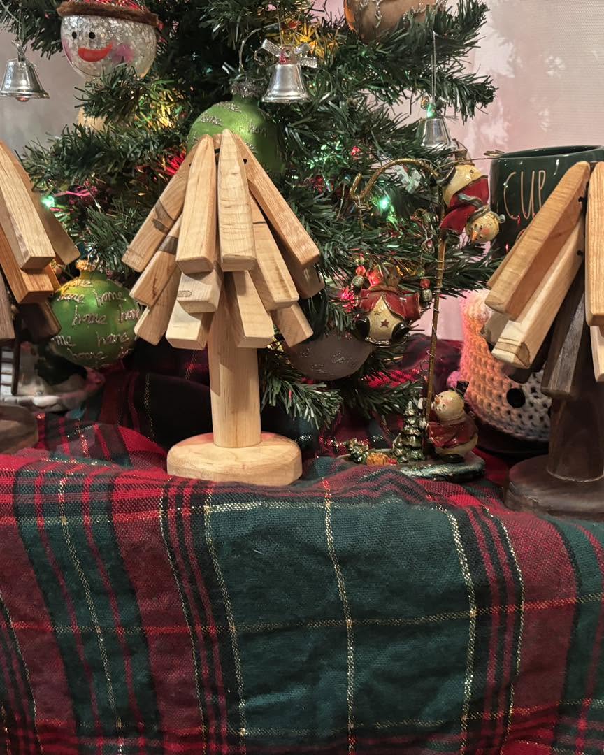 Handcrafted wooden tree trivet